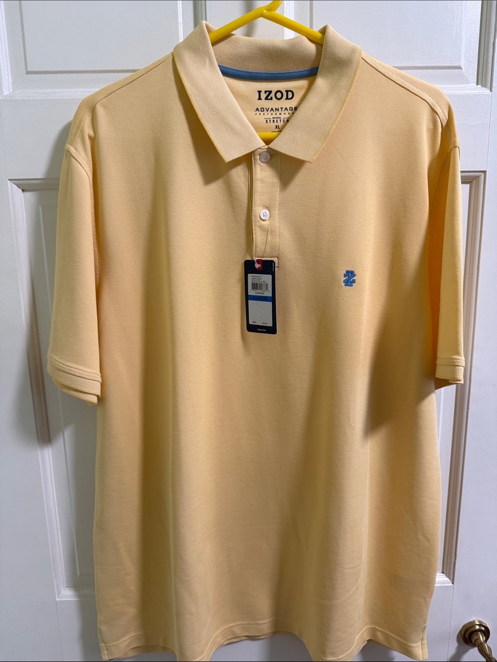 New with tags Men's Izod L Yellow Polo with Blue Embroidered Logo, sz XL